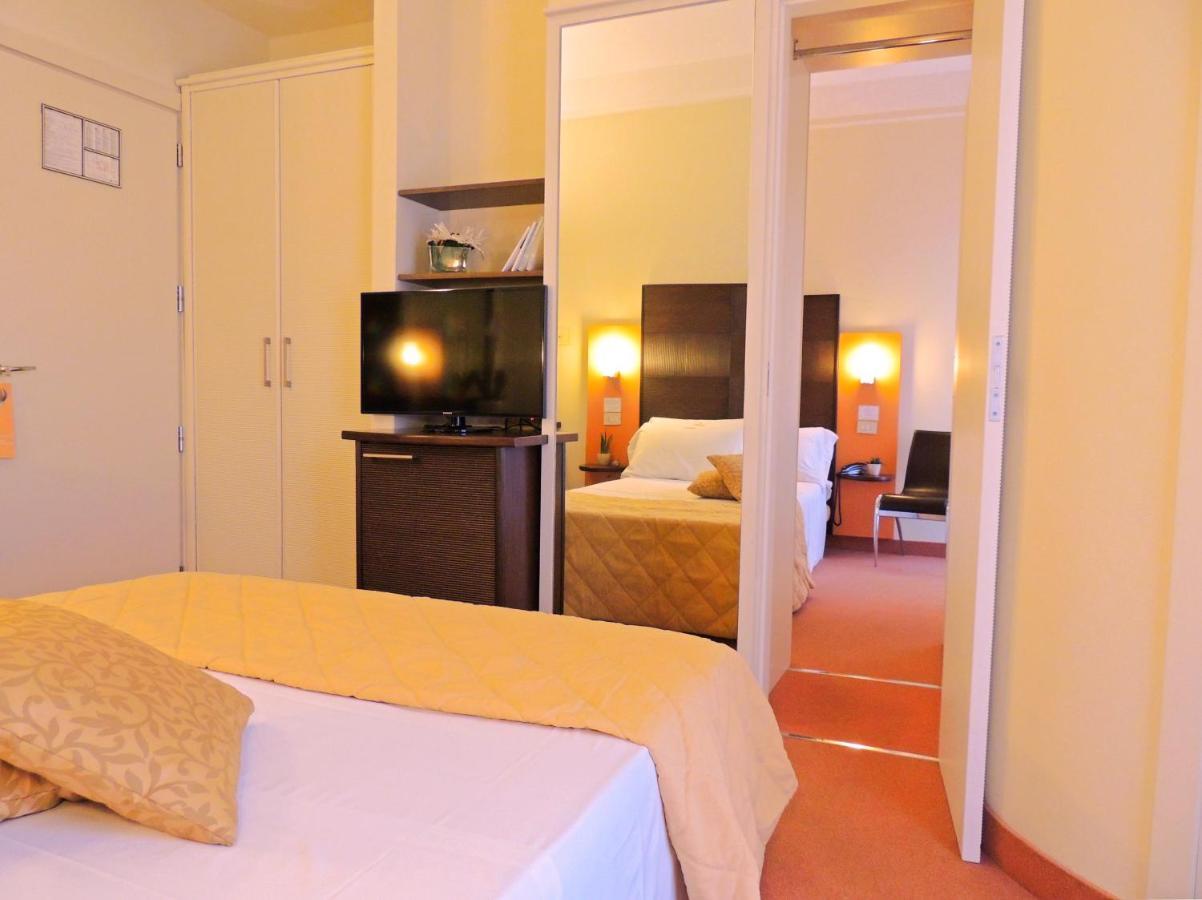 Hotel Hamiltown Cattolica Esterno foto