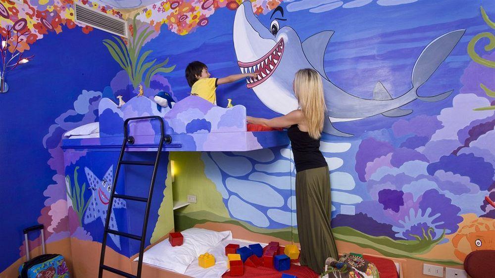 Hotel Hamiltown Cattolica Esterno foto