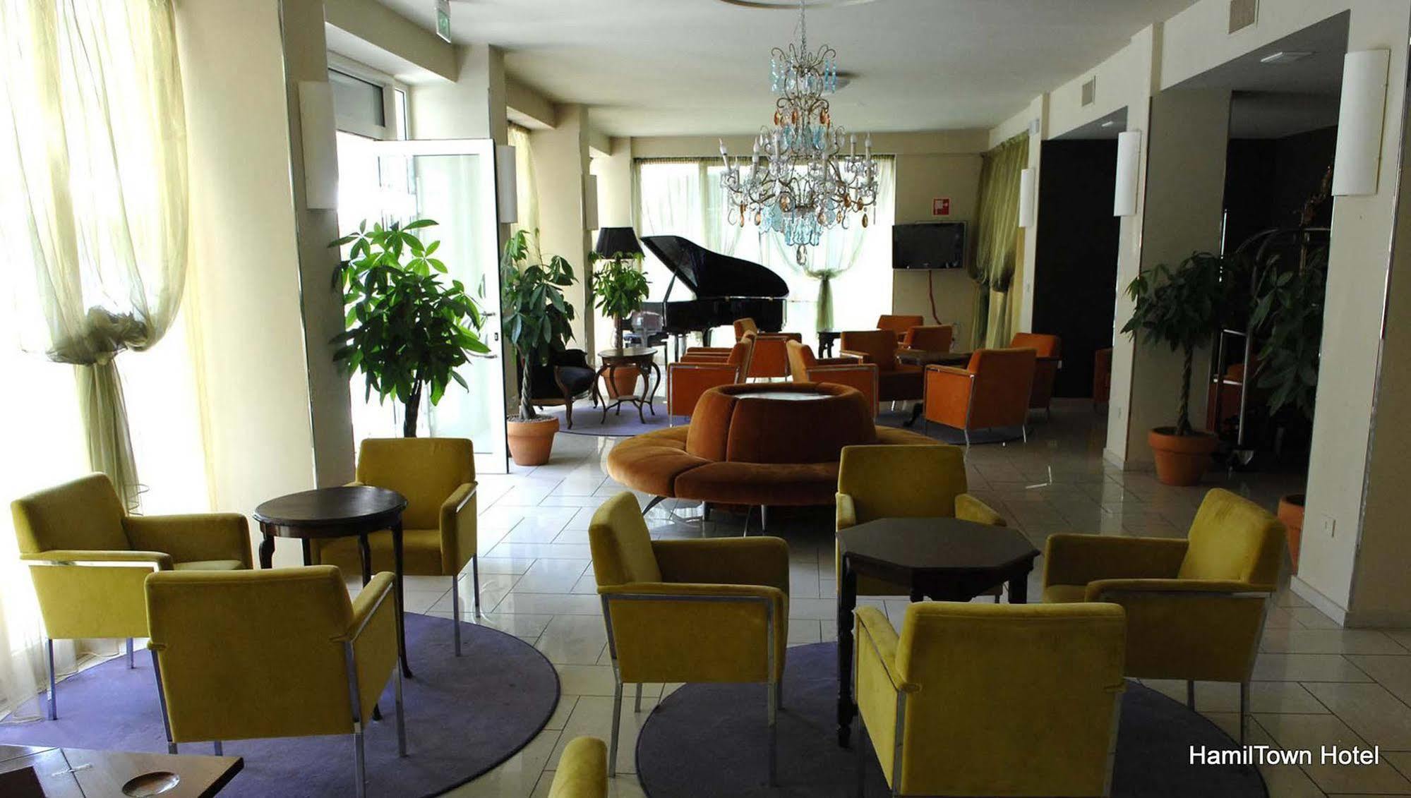 Hotel Hamiltown Cattolica Esterno foto